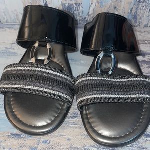 Woman’s Tuscan Sandals
